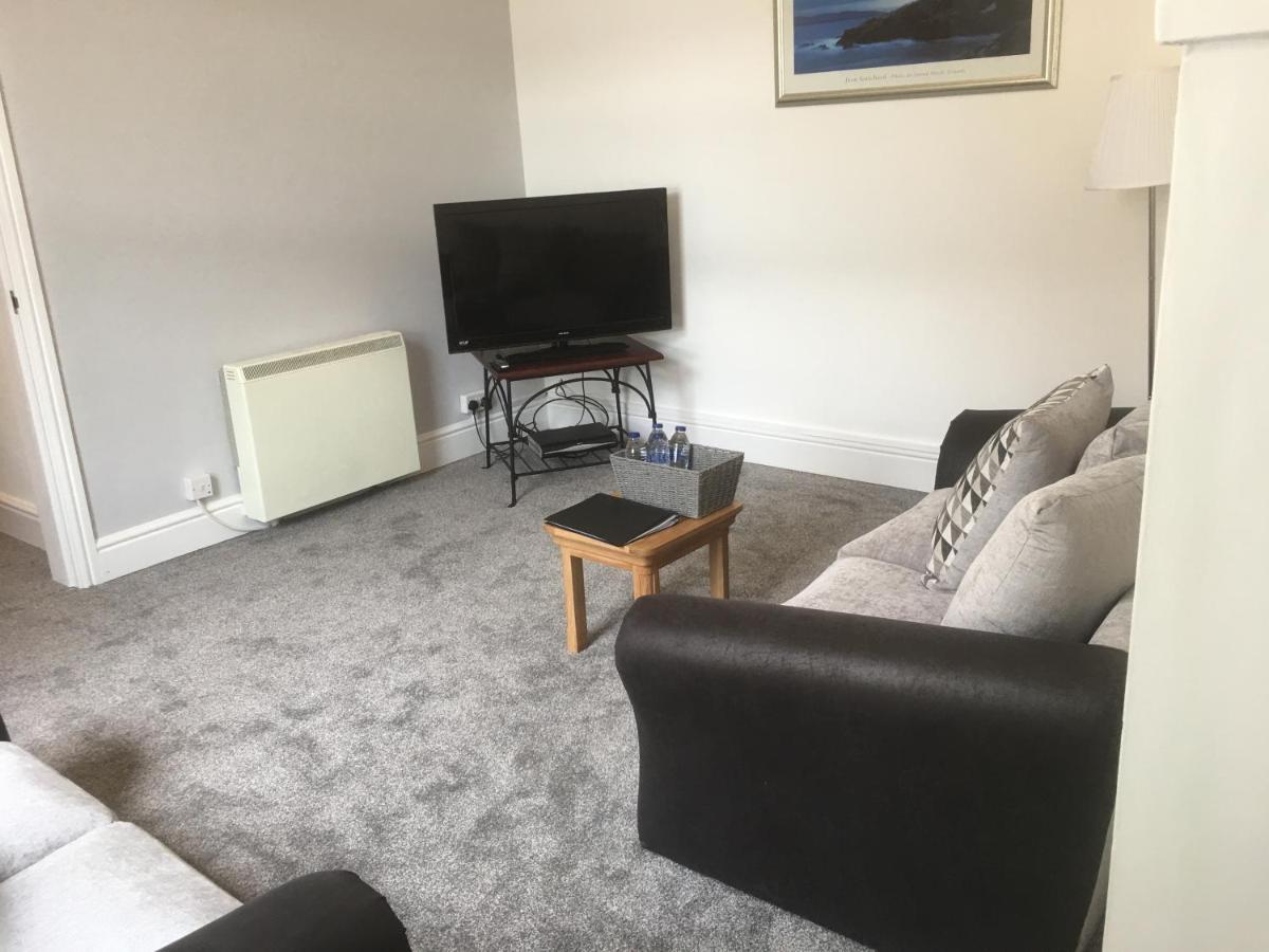 Flat 2 Opposite Travel Lodge Colwyn Bay Eksteriør bilde